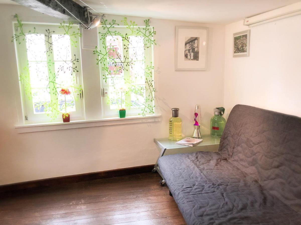 Hexenhaeuschen Dreieichenhain Exterior foto